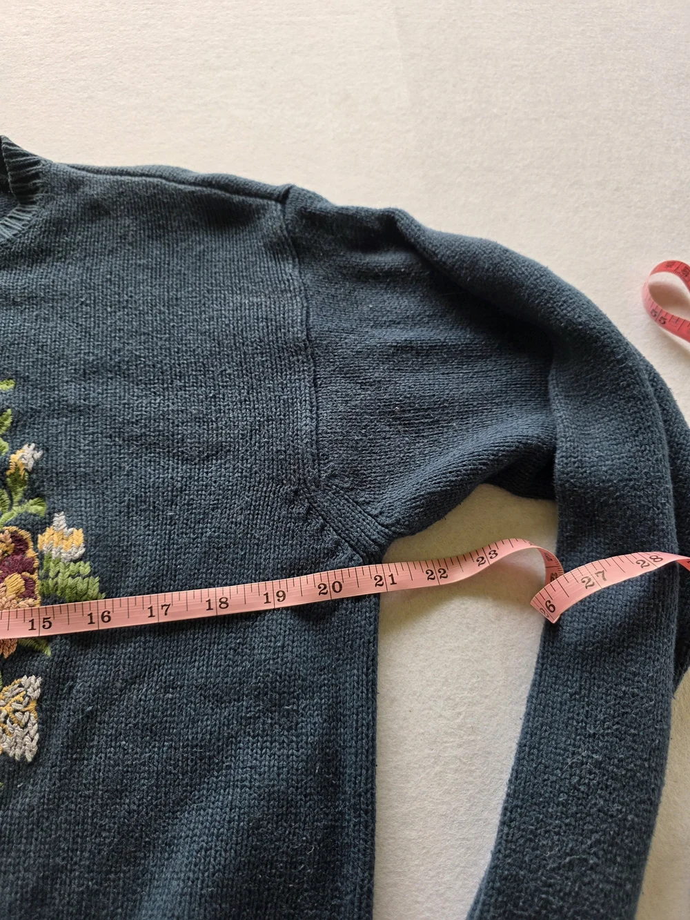 Lizsport navy crewneck
